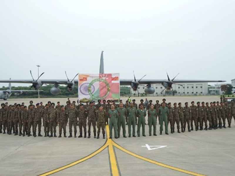 Contingente del Ejército Indio parte para el ejercicio militar conjunto India-Tailandia Maitree-Xv