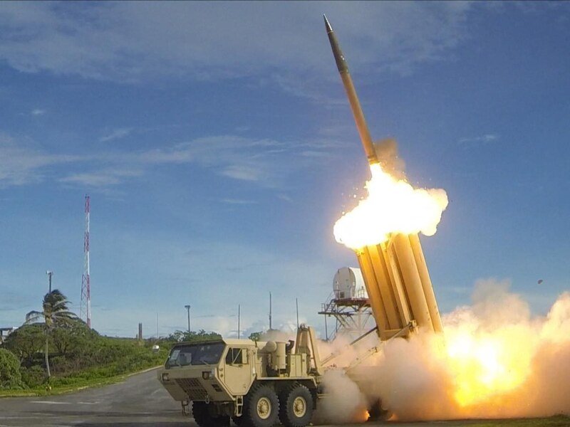 Estados Unidos adjudica contrato para acelerar la producción de interceptores THAAD