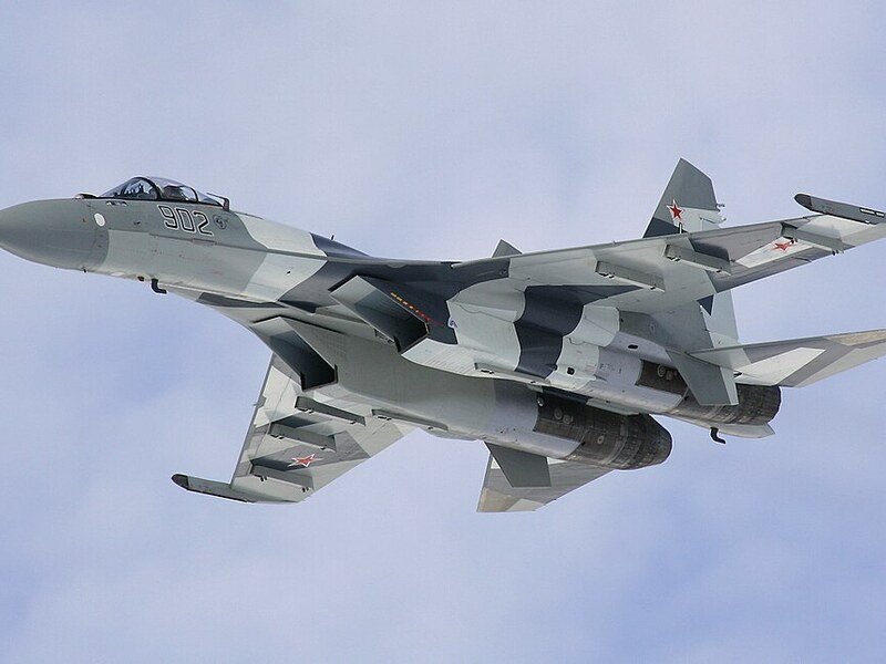 Rusia entrega el tercer lote de cazas Su-35S de 2026