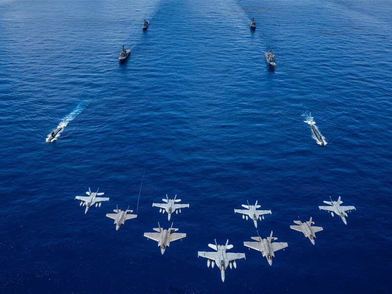 Estados Unidos inició el ejercicio multinacional Valiant Shield 26 en el Pacífico