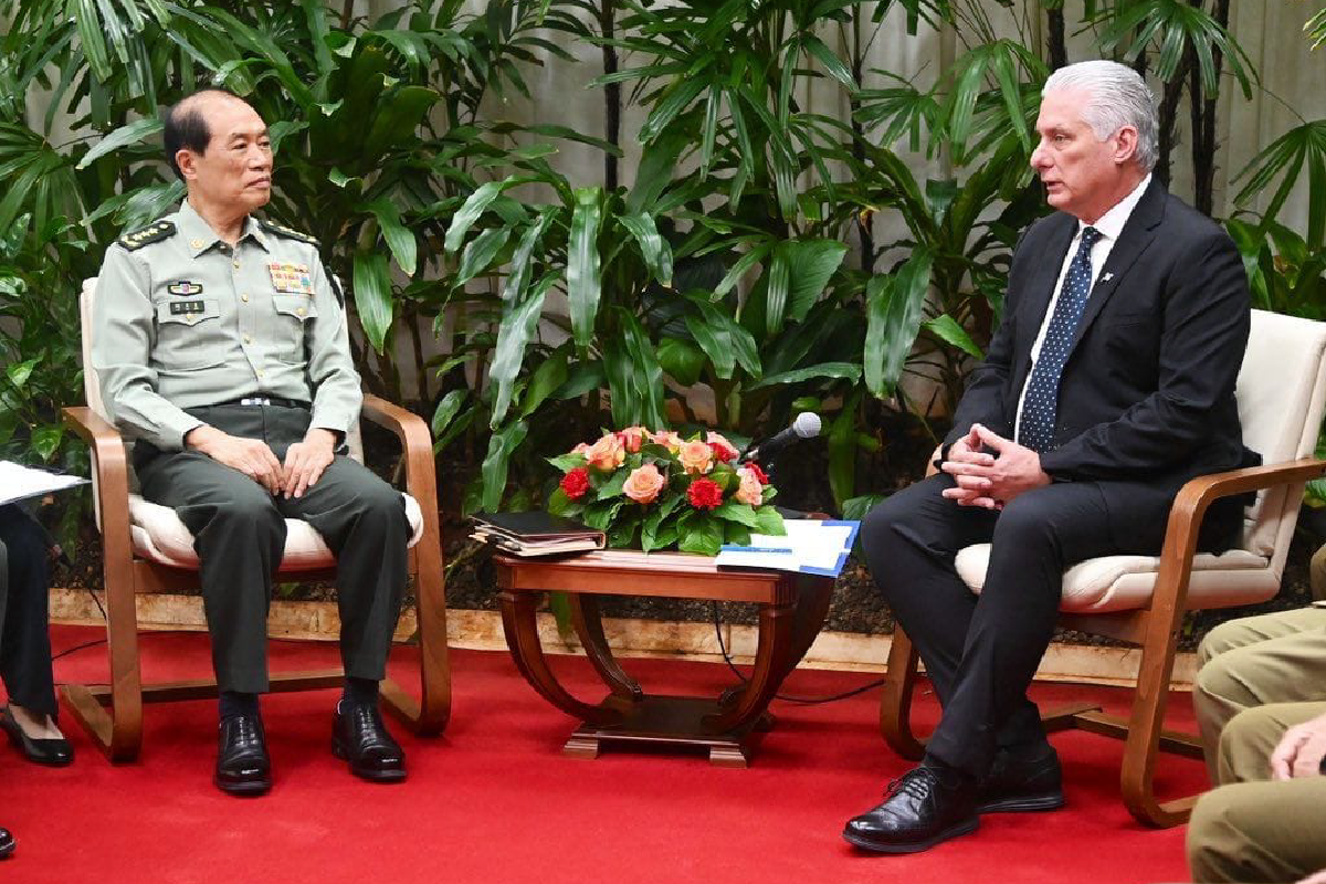 China y Cuba estrechan relaciones