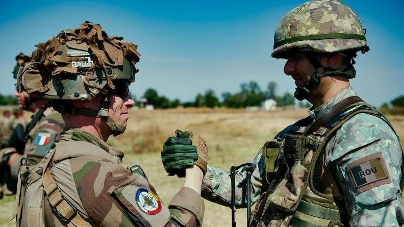 Ejercicio bilateral del Batallón Multinacional de la OTAN en Rumanía