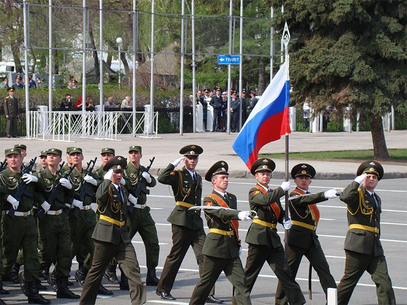 Rusia: se propone aumento de impuestos para financiar la guerra